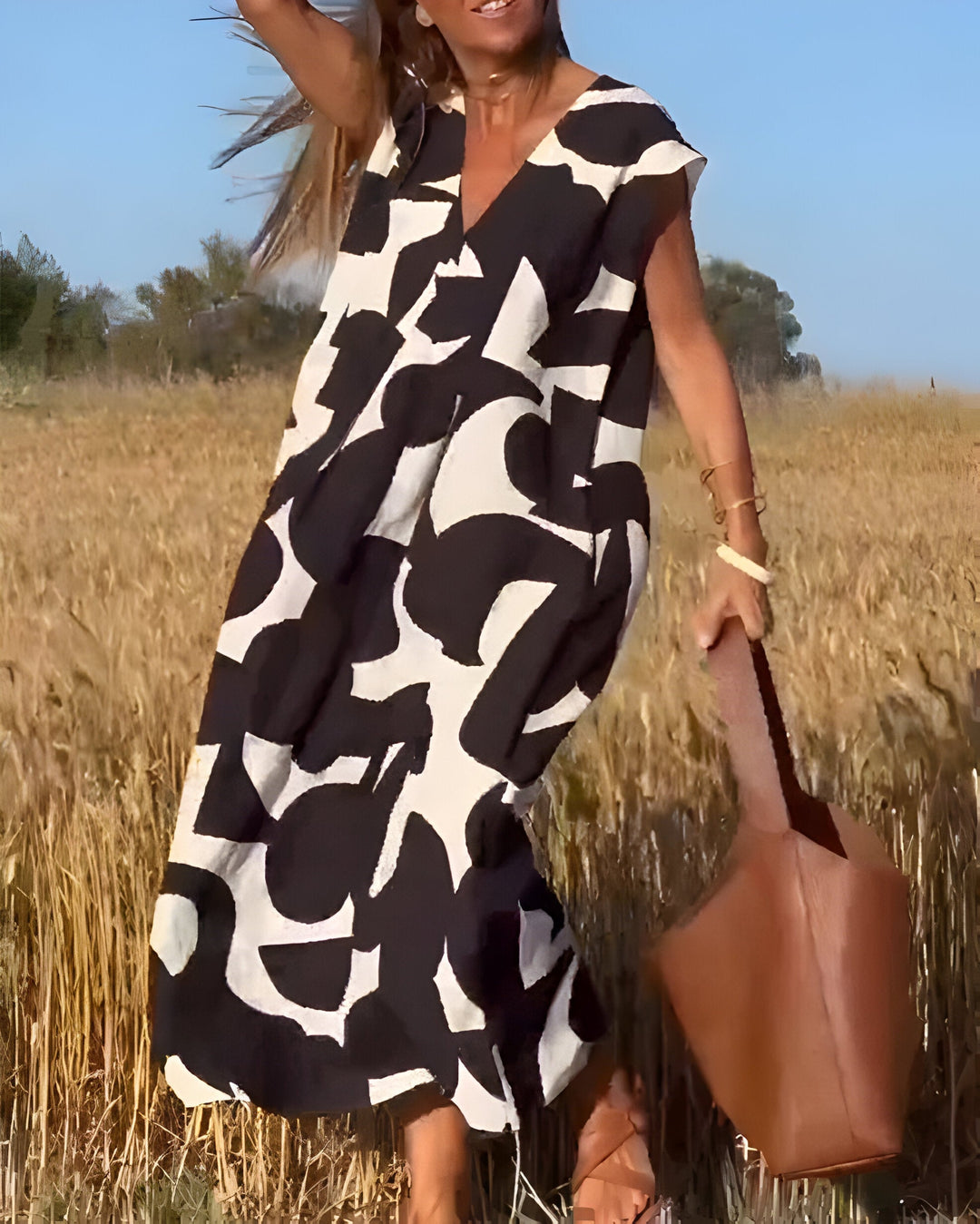Jacqueline™ | Sukienka w Print i Dekoltem w Kształcie V